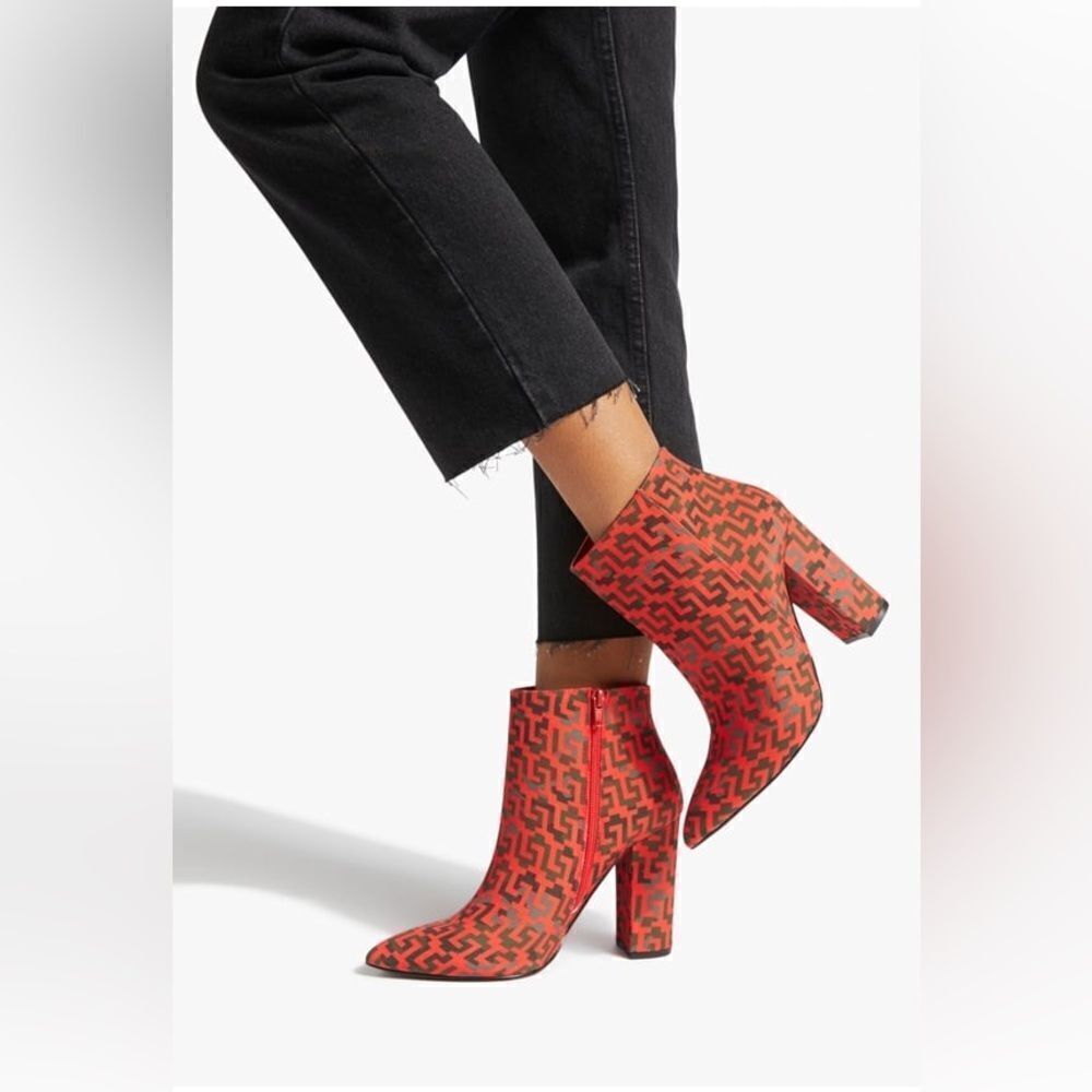 Minda Block Heel Bootie - Picture 1 of 5